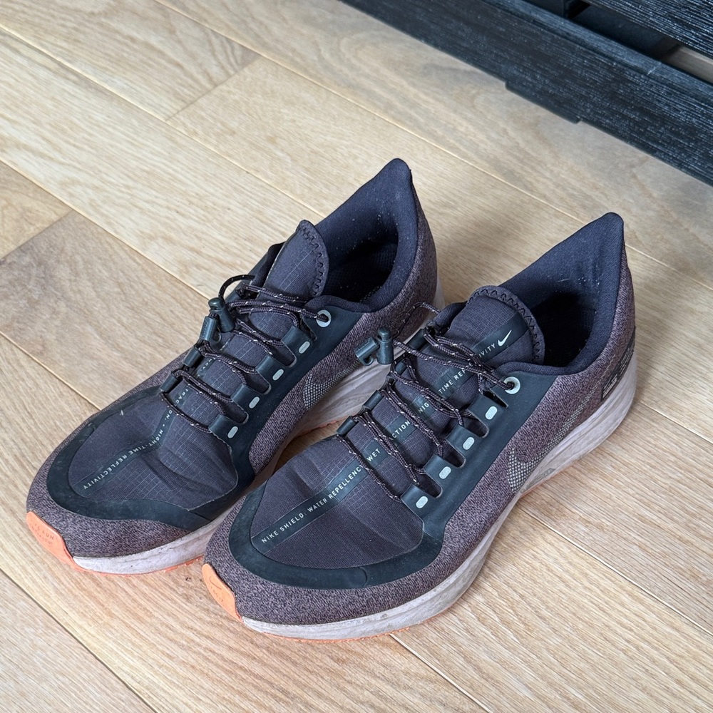 Nike Women Dark Purple Pegasus 35 Shield